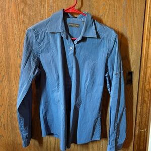 Banana Republic Women’s (Unisex Fit) Blue Button Down